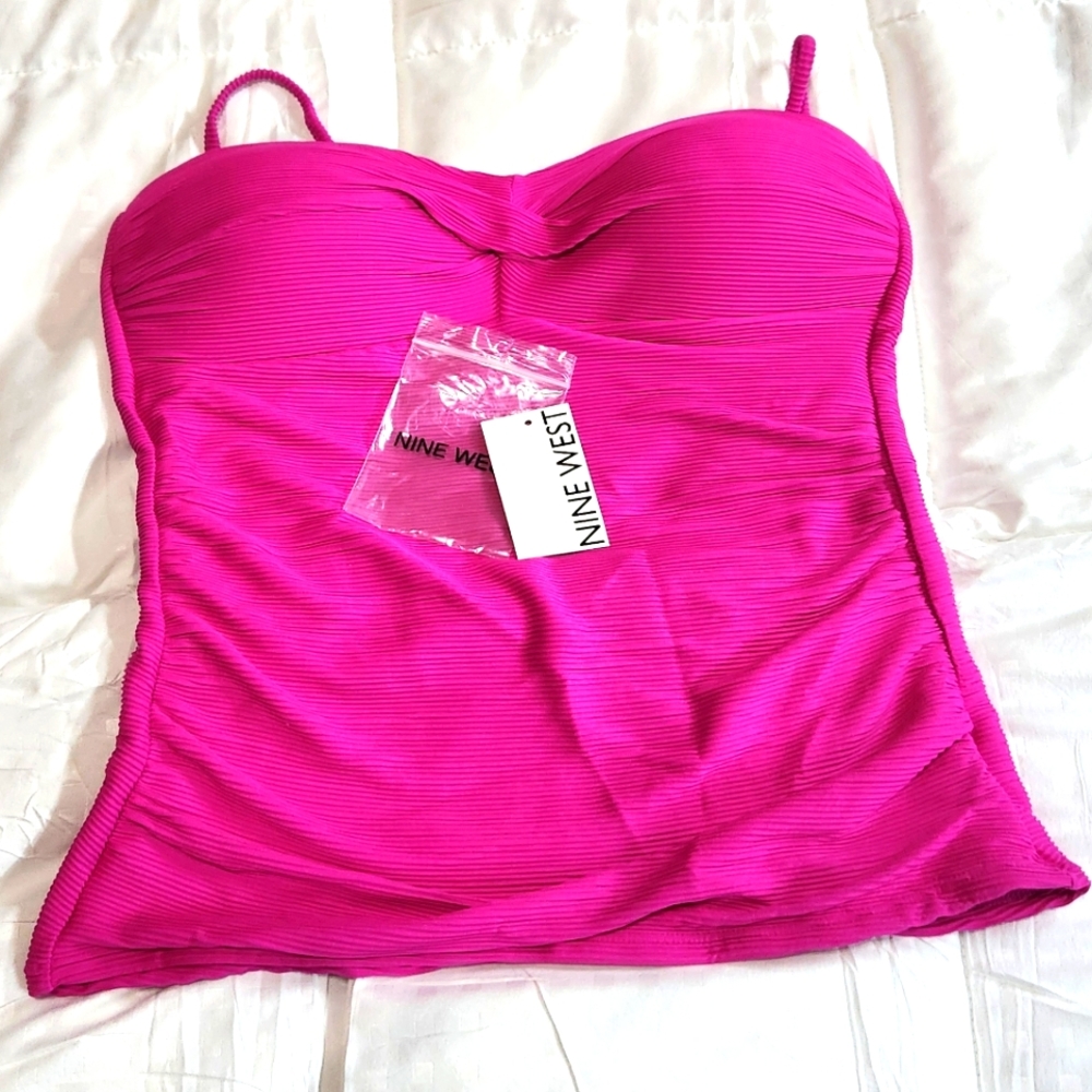 NINE WEST Fushia Tankini NWT Swim Top Medium